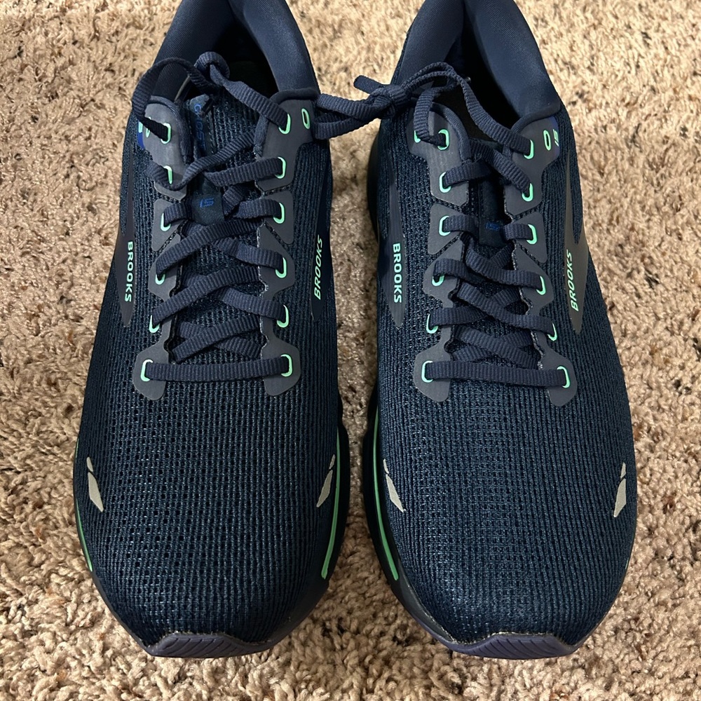 Navy Blue Brooks Ghost Running Shoes
